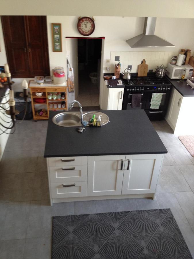 Maison Blanc Bed & Breakfast Gibourne ภายนอก รูปภาพ